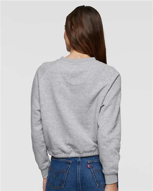 Women's Relaxed 3-End Boxy Fleece Crewneck Sweatshirt - Image 17