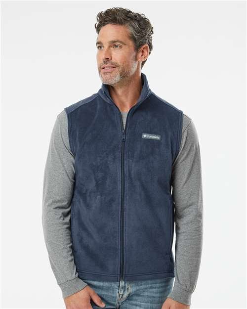 Men's Mountain™ Fleece Vest - Image 11