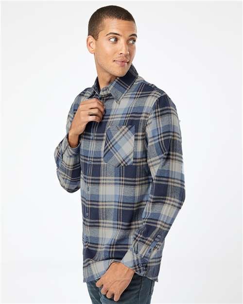 Men's Open Pocket Flannel Shirt - Image 12